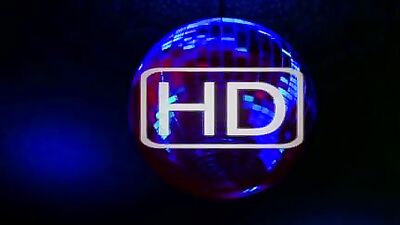 Showtime in the Locker Room: 2 Yummy Guys Cum Shots Oral