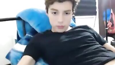 Brooklyn Toy Boy Web-Cam Solo Ass Play