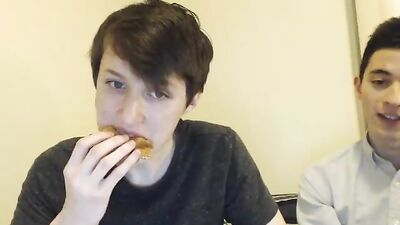 Twinks Web Cam Oral Delight - Son Of Dragons