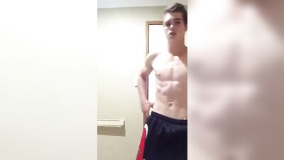 Gay Twink Web-Cam Boy: The Hottest Footy Fun!