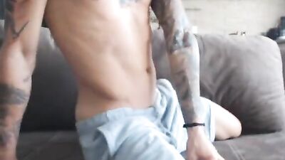 Webcam Romanian Stallion: Unleashed Desire!