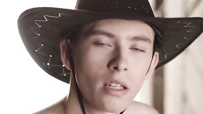 Shedding Cum - Hardcore Gay Porn Action