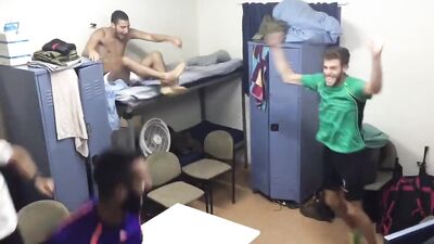 Straight Boys in Heat!