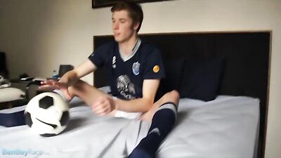 Australian Twink Explosion: The Ultimate Gay XXX Experience!