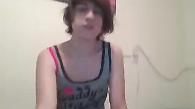 Gay Porn Damian Playing On Cam - Live Webcam Show