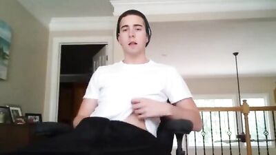 Gay Amateur Solo Web-Cam Stroke Show: Hardcore Cole Action!