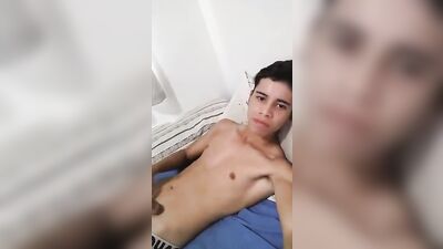 Old Friends Reunite For Steamy Gay Sex: Action-Amateur-Fun