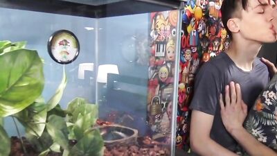 Twink Power: Big Dicks & Bareback Action!