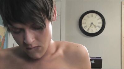 College Twinks: Action Bareback Big Cocks