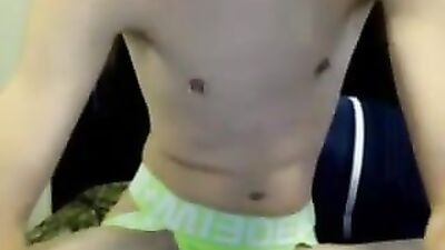 Country Dude SOLO: A Web-Cam Ass Play Chat Experience