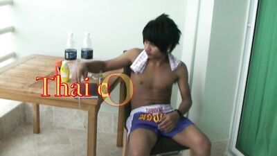 Thai Cock Boxing: The Ultimate Hardcore Battle!