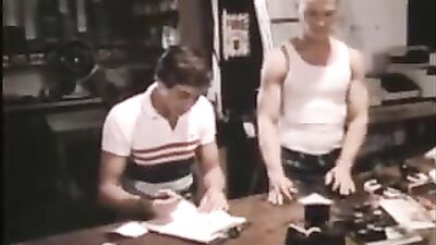 JT Denver - The Ultimate Gay Porn Experience!!