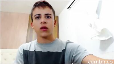 Sexy Ass Play: A Showstopping Oral Solo Experience!