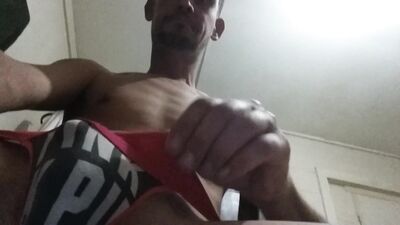 Amateur Panty-Wearer Seeks Dick!