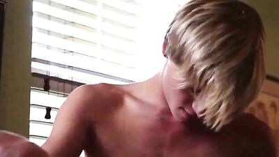 Raw Bareback Twink Fucks: A Wild Ride for Your Fantasies!