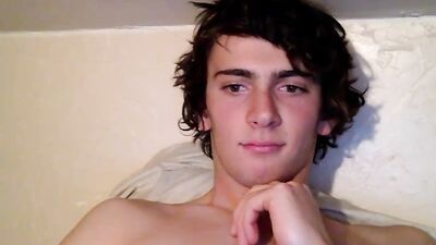 Young & Amateur: Small Cock Shoots Nice Load!