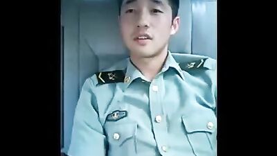 Asian Brake Time: Hardcore Jerkoff at Work!