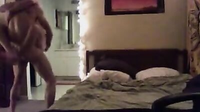 College Stud Fucked by Mature Man: Bareback Cum Shots Web-Cam!