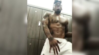 Black Tattooed Beast: Amateur Big Cocks Exposed!