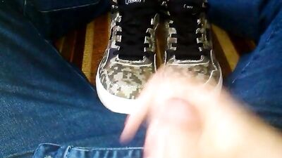 Emo Boy Cums on Skater Sneakers - Fetish Footage!
