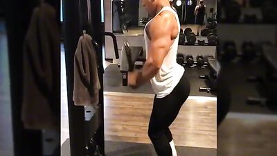 Workout Biceps (Gay Fetish Amateur Big Cocks)