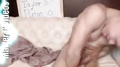 Gay Webcam Masturbation: Big Cocks and More