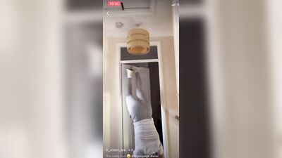 Viral Aidan cam show flex gym jock