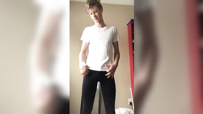 Dirty talking boys porn exposes himself - p1