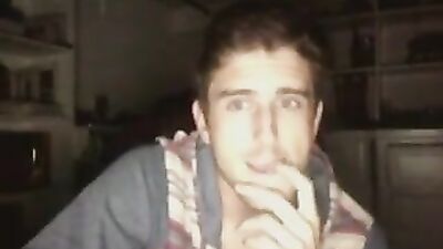 Hunky guy amateur boys porn