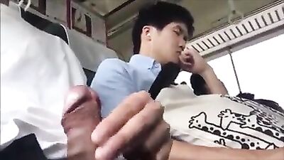 Cumming next to stranger