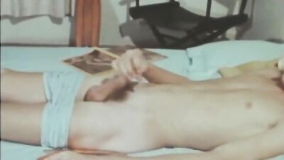 Skaterboy solo classic gay boys porn