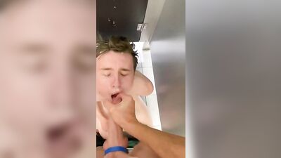 Gay boys porn I'm ready for you daddy!