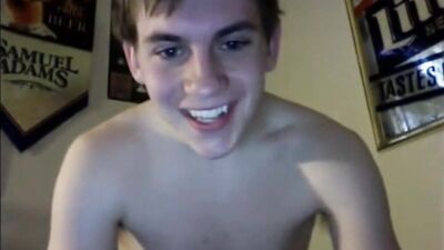 Exploring New Cum Shots: Amateur Handjobs with VAKSIS VIDEOSjuy!