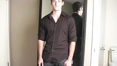 Gay Porn - Screen Test with Aron Matthews