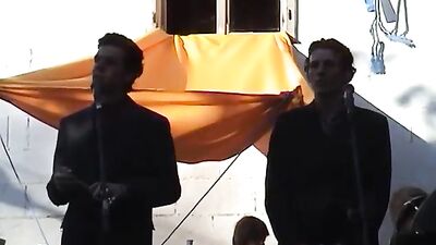 Outdoor Naked Performance