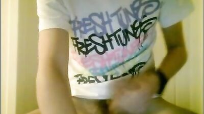 Young and Cumming: Sweet Amateur Big Dick Teen!