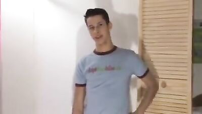 Oily Dancing with Ralph Woods: The Ultimate Solo Gay Porn Experience!