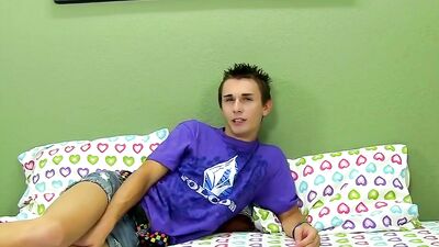 Young Pride: Amateur Cum Shots Solo Twink Video