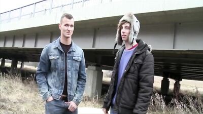 Public Outside Bareback Sex - Cum Shots on the Streets