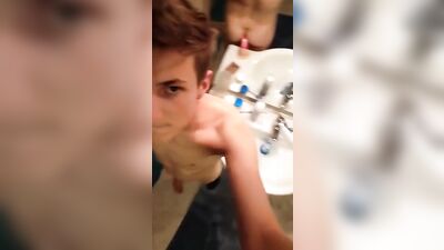 Gay Porn - Hot Mirror Web-Cam Solo Amature!