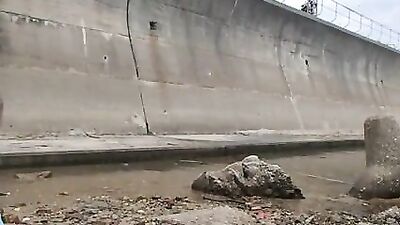 Public Amateur Twink Jerk Off!