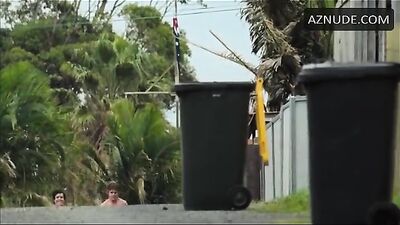 Naked Runs - Jesse Fergus: Exploring Gay Porn in Newcastle!