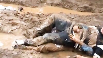 Muddy Fetish: Double Penetration Action Cumshots