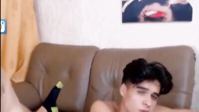 Latinos Colombianos: The Ultimate No Chat Experience!