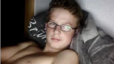 Handjob Cumshots Amateur: A Journey into Gay Porn Sensuality