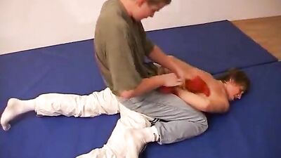 Gay Wrestling Fun Amateurs - Get Ready for the Ultimate Match!