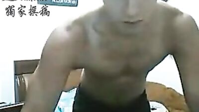 Web-Cam Muscle Boy Nudity Exposure!
