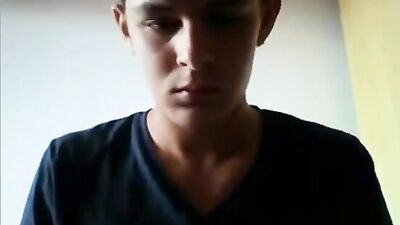 Expose Yourself in CAM: Big Naked Boy Web-Cam Showdown!