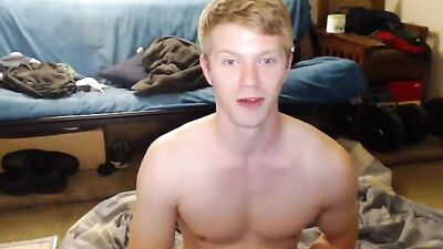 Sexy Fit Lads Hardcore Action on BoyCams - Bareback Sex!