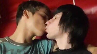 Slutty Twinks Get Fucked: Action Ass Play Cum Shots!